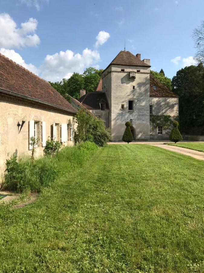 Chateau De Vesset Bed and Breakfast Tréteau Exterior foto